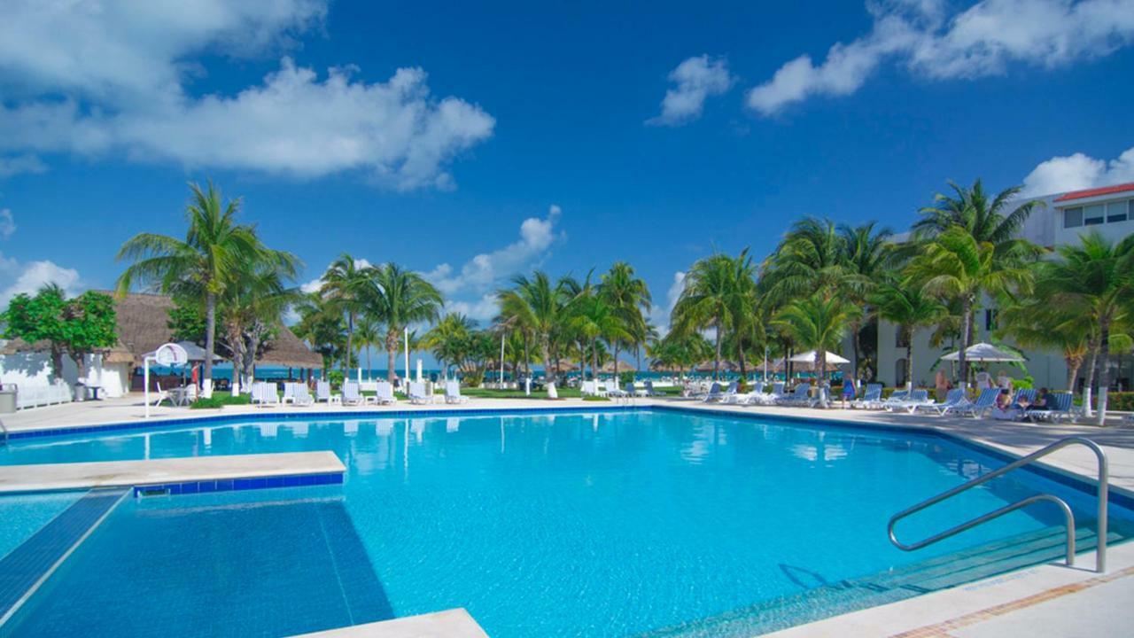 Cancun Beachfront Condo Exterior photo